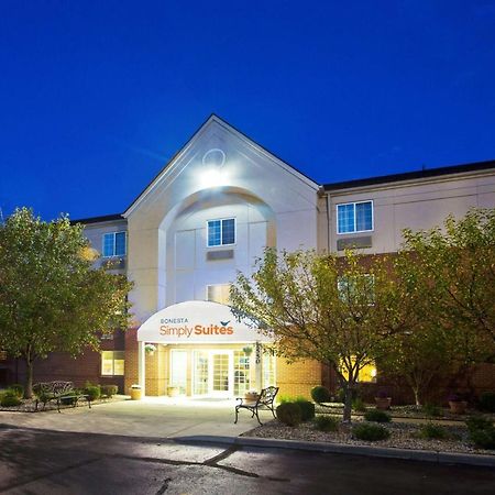 โซเนสตา ซิมพลี สวีท ดีทรอยต์ ทรอย Hotel ภายนอก รูปภาพ